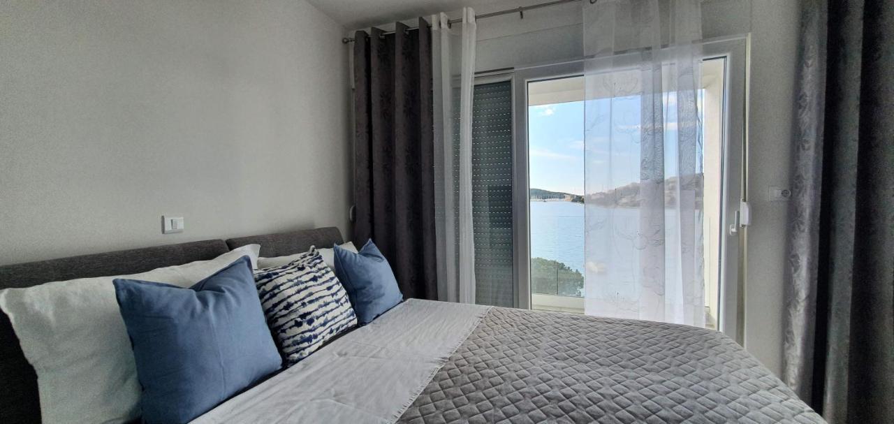 Mimoza Villa โรกอซนิซา ภายนอก รูปภาพ
