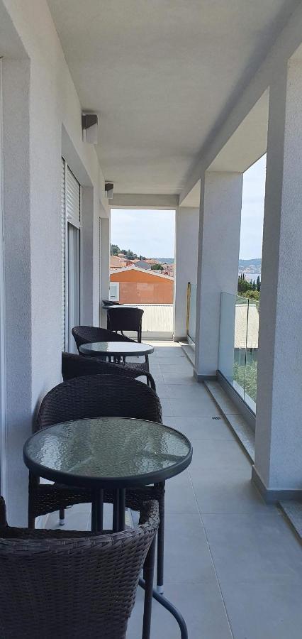 Mimoza Villa โรกอซนิซา ภายนอก รูปภาพ