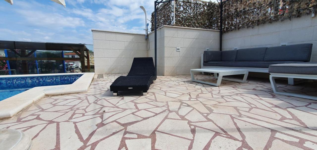 Mimoza Villa โรกอซนิซา ภายนอก รูปภาพ